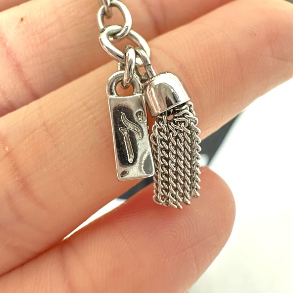 SIMPLY VERA Vera Wang Triple strand Silver tone and Navy Blue beaded necklace - Picture 5 of 12